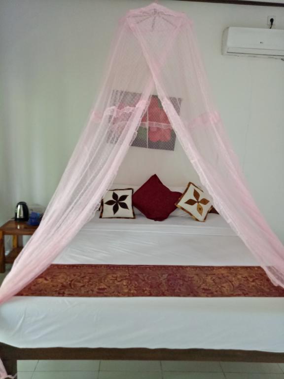 Swara Homestay 2 นูซาเลมโบงัน ภายนอก รูปภาพ