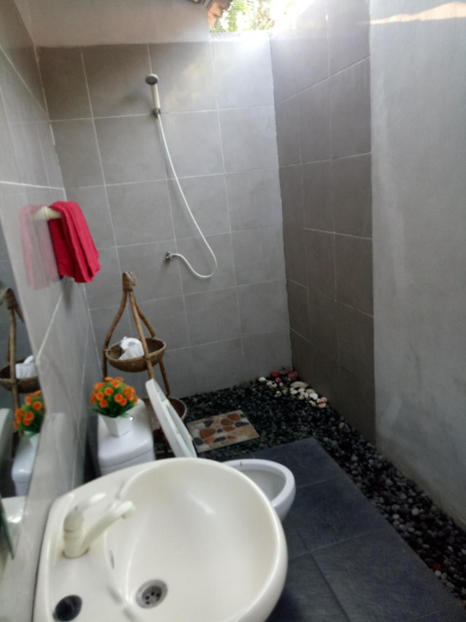 Swara Homestay 2 นูซาเลมโบงัน ห้อง รูปภาพ